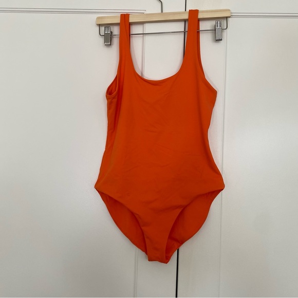 GIRLFRIEND COLLECTIVE Koi Whidbey Bright Orange One Piece Swimsuit - Picture 5 of 7